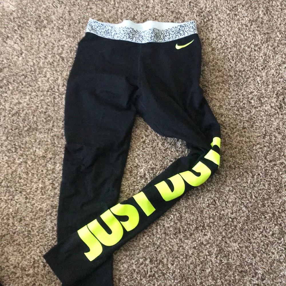 Nike leggings